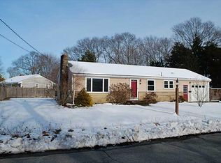 80 Congdon Ave, North Kingstown, RI 02852