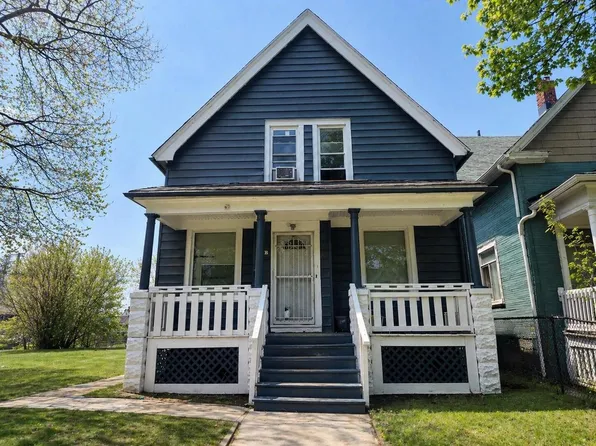 3133 N 9th STREET, Milwaukee, WI 53206