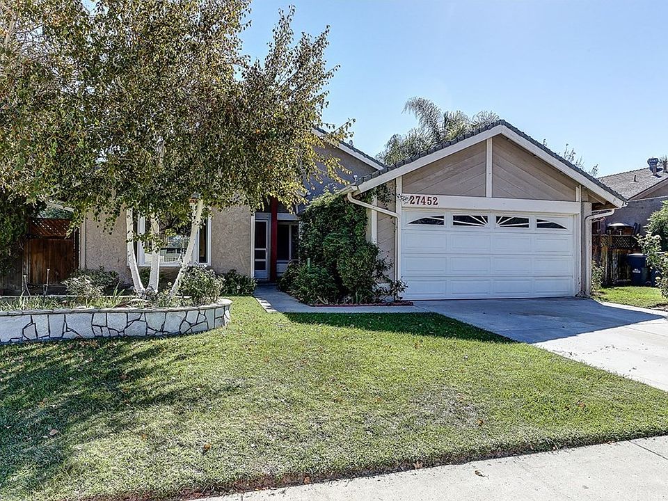 1st image of 27452 Elder View Dr