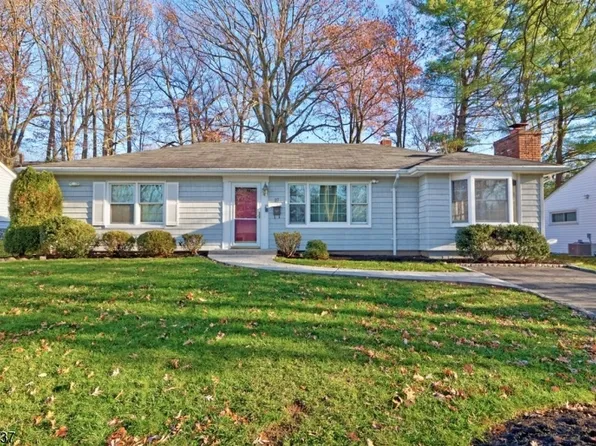 27 Morris Rd, West Orange Twp., NJ 07052