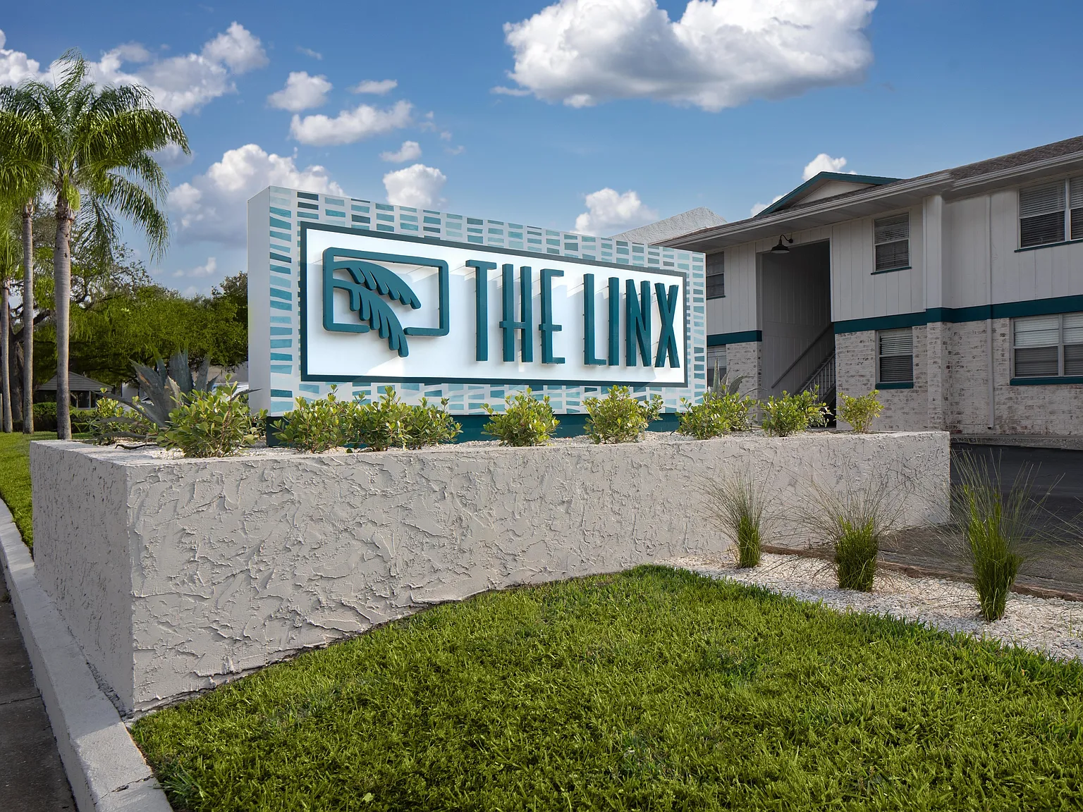 The Linx Apartments — Photo 1