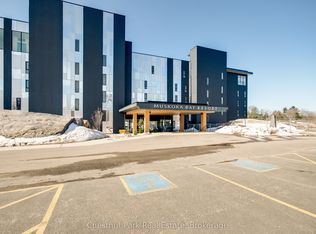 120 Carrick Trl #404, Gravenhurst, ON P1P0A6