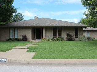 5600 Full Moon Dr, Fort Worth, TX 76132