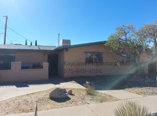 2202 John St, Las Cruces, NM 88001