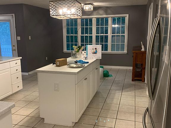 4th image of 8254 Sugar Wood Dr
