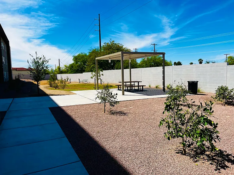Belvedere Terrace — Photo 13