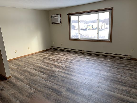 5th image of 509 N McKay Ave