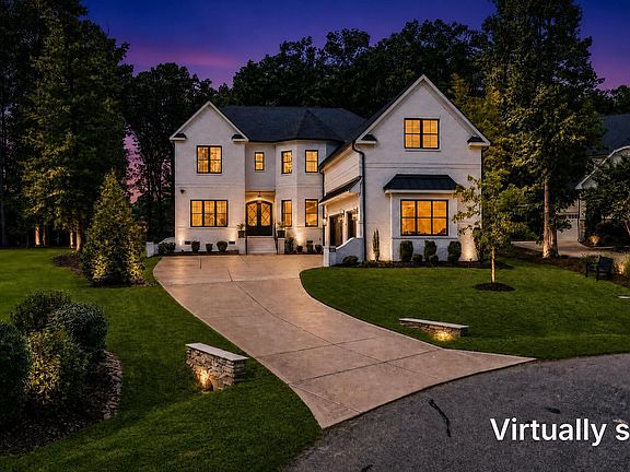 5th image of 2300 Sanctuary Dr