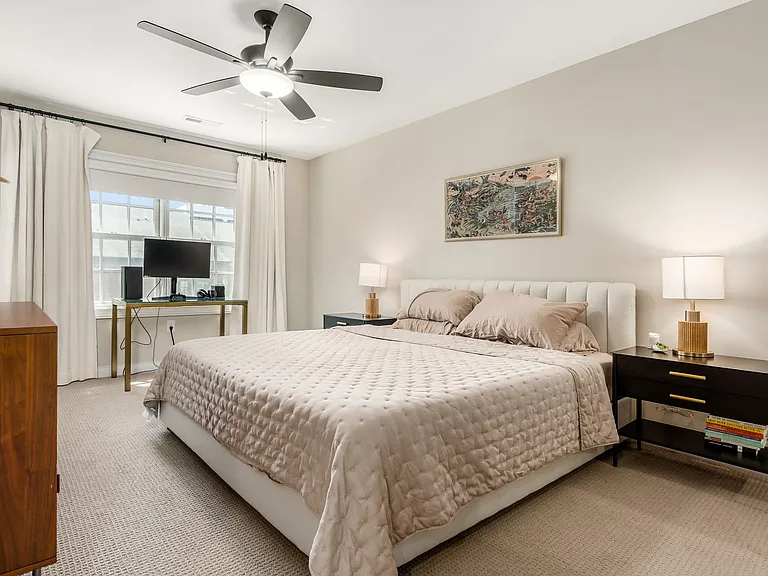 90 Normandy Ave — Photo 16