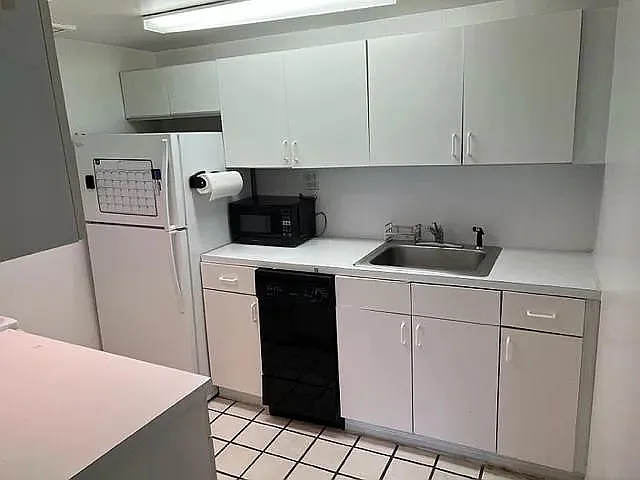 1038 Garden St #3 — Photo 3