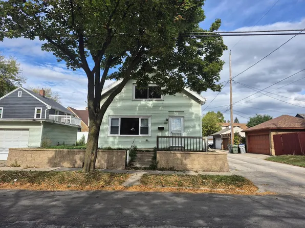 3300 North 44th STREET, Milwaukee, WI 53216