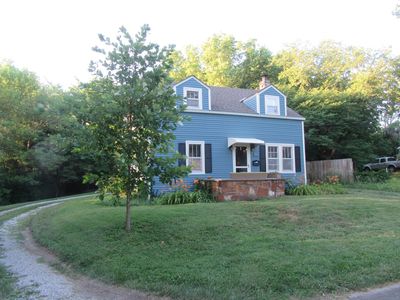 908 E 14th St, Lawrence, KS, 66044