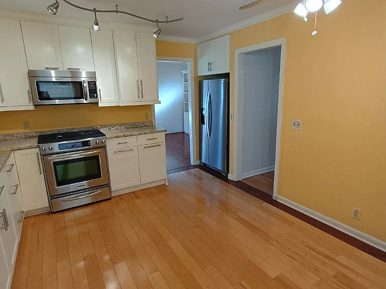 413 Harolds Dr NW — Photo 11
