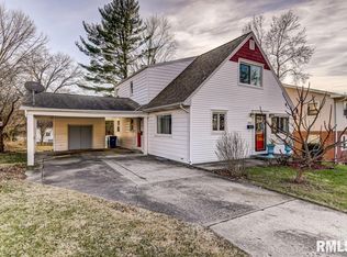 1712 Governor St, Springfield, IL 62704