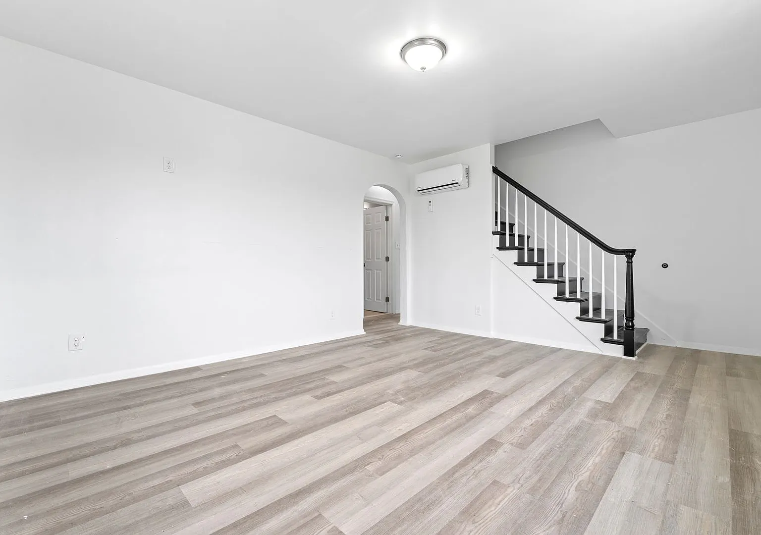 4-Bedroom Single-Family Home — Photo 3