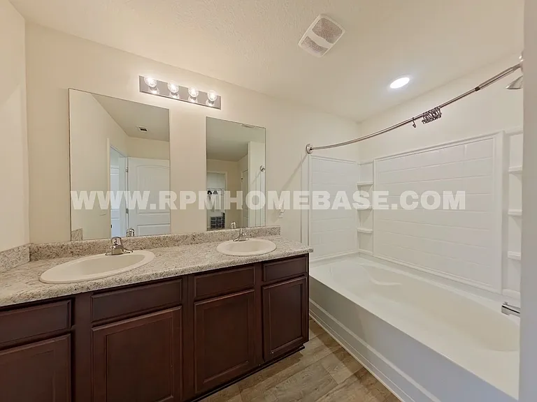 808 Moorhen Way — Photo 9