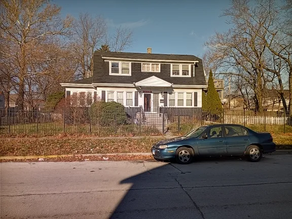 10157 S Wallace St photo 1