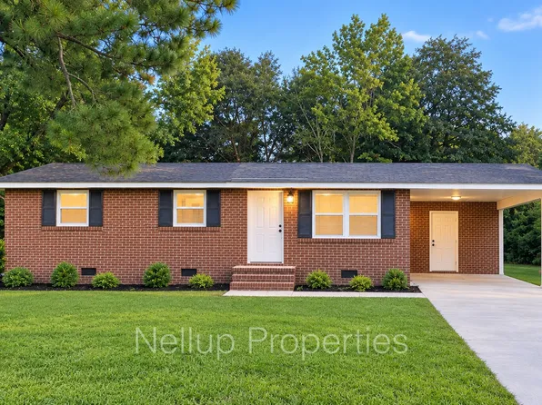 2307 Macy Ave, Perry, GA 31069