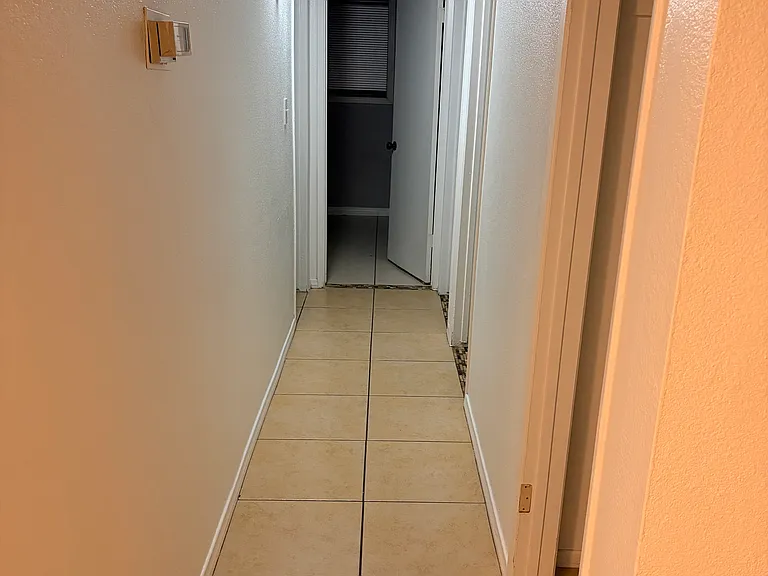 4392 Springdale Ct — Photo 11