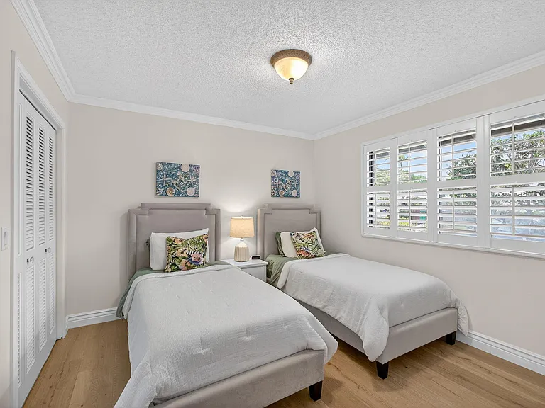 119 Club Dr — Photo 22