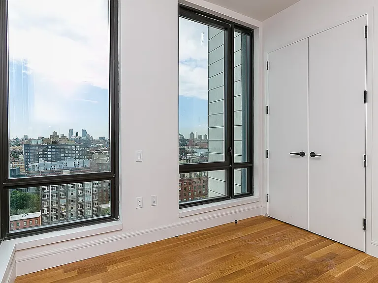 321 Wythe Ave #901 — Photo 4