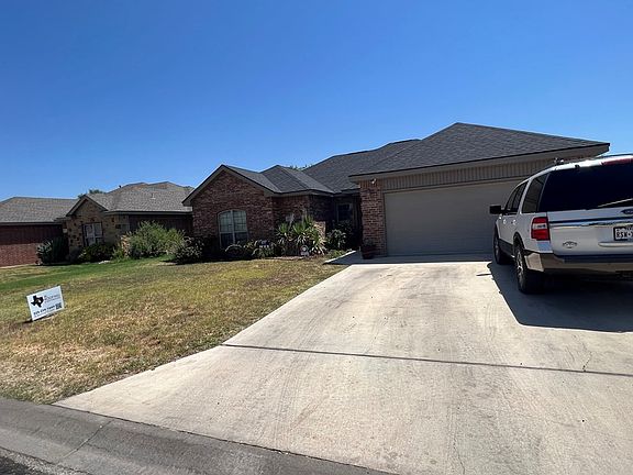 2nd image of 4326 Chisholm Trl
