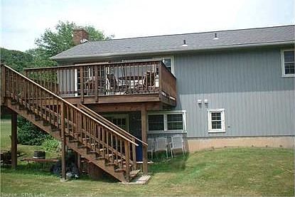 2nd image of 10 Colony Rd