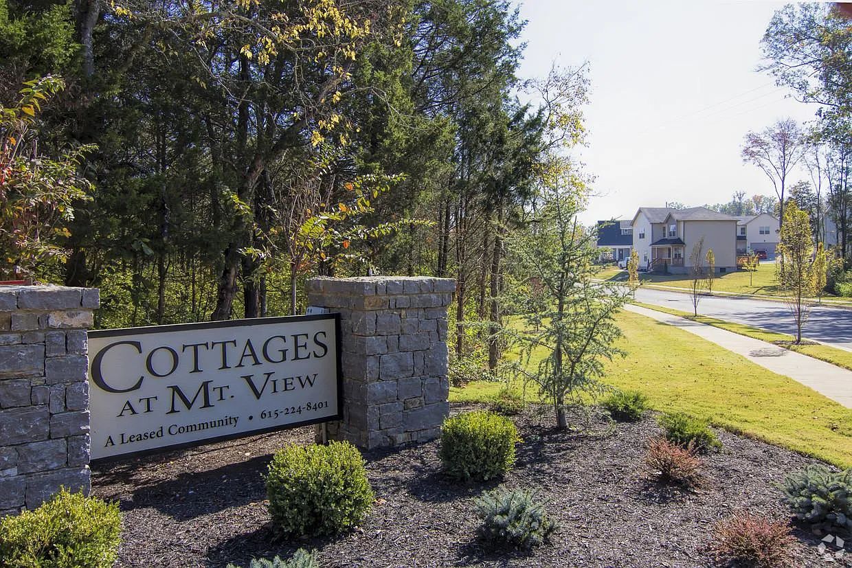 Cottages at Mt View — Photo 1