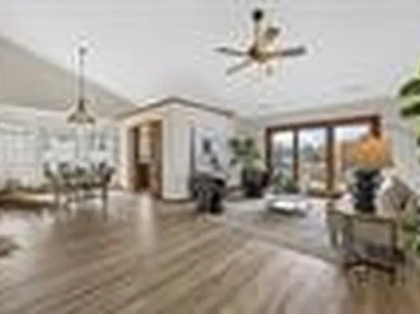 3460 Willowridge Rd Unit D, Marion, IA 52302