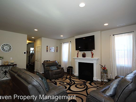 4th image of 12041 SE 314th Pl
