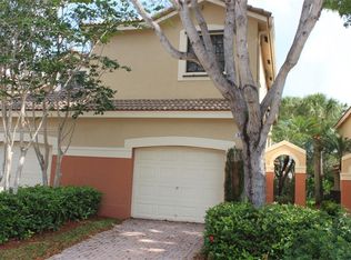 3839 Pond Apple Dr #6, Fort Lauderdale, FL 33332