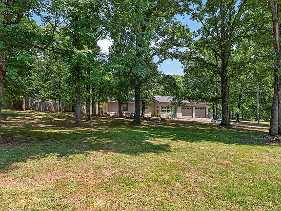 5th image of 207 Orchid Dr
