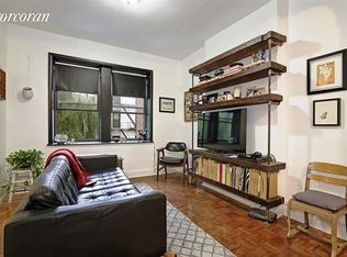 320 2nd St APT 3, Brooklyn, NY 11215