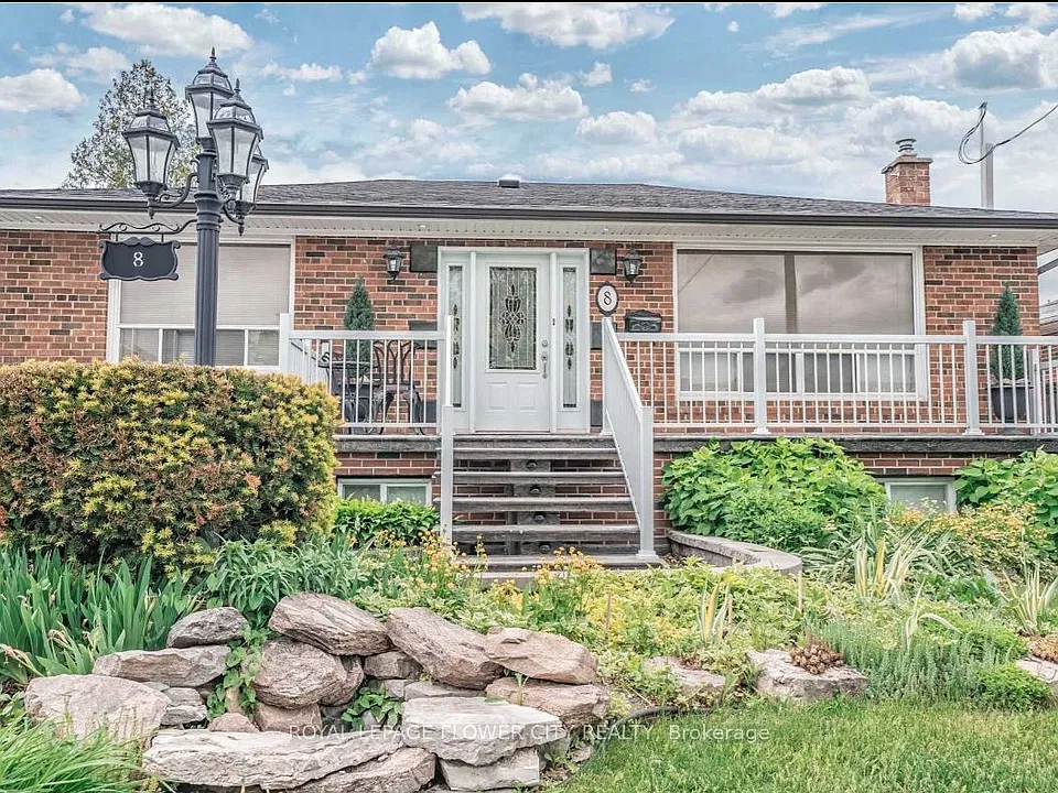 8 McCulla Ave #UPPER LEVEL