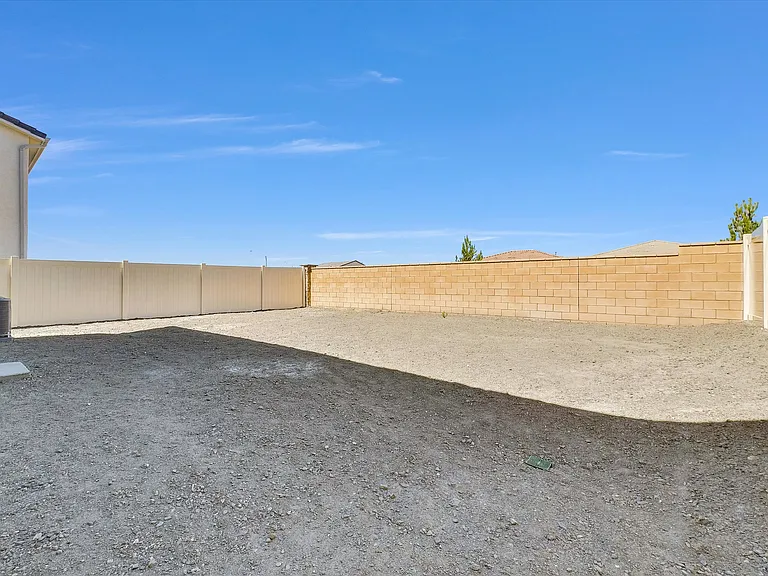 34427 Sakura Ln — Photo 27