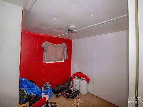 4th image of 5360 Woods Dr