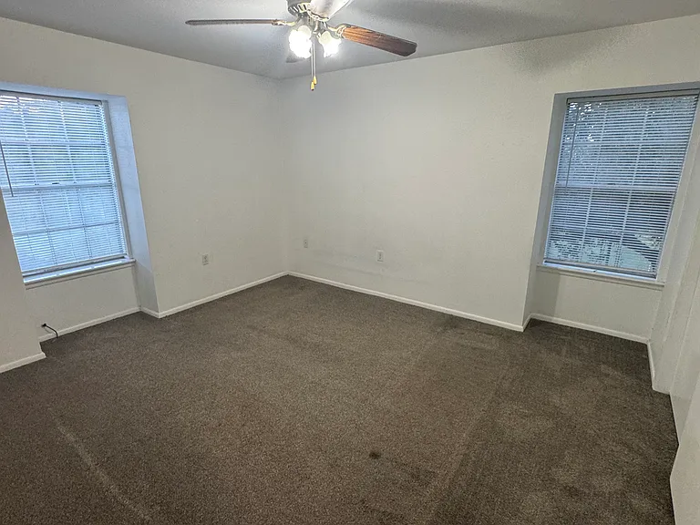 314 S Concord Rd #A — Photo 8