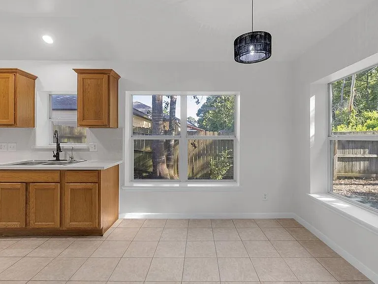 16413 Danika Oak Dr — Photo 7