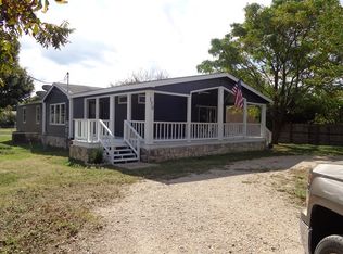 130 Cedar Dr, Ingram, TX 78025