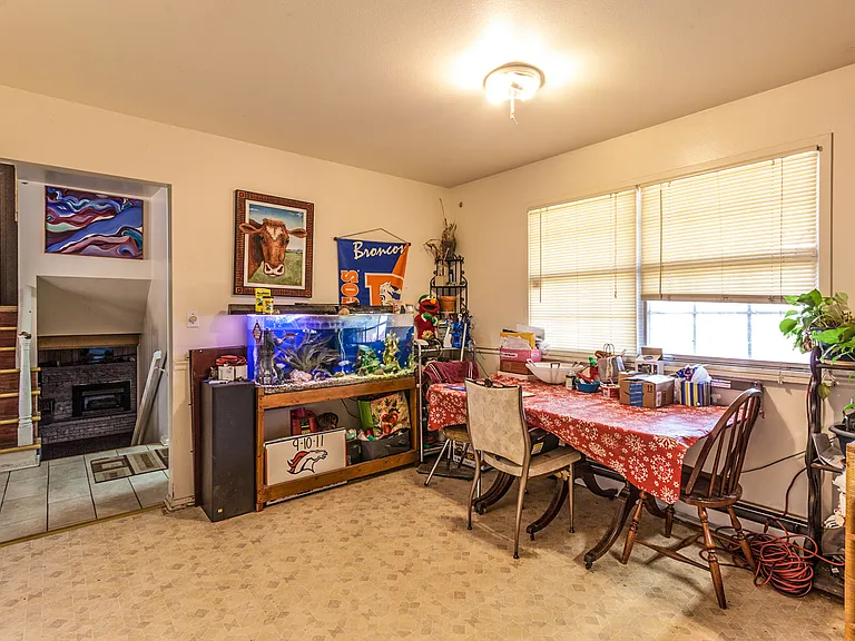 1100 Skyline Dr — Photo 9
