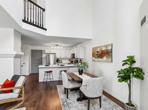 1400 S 52nd St Unit 44, West Des Moines, IA 50265