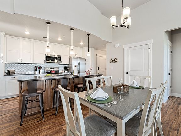 5th image of 6634 Crystal Downs Dr Unit 201