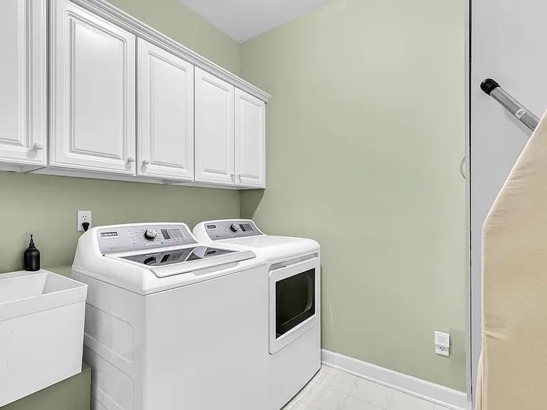 52 Monastery Rd — Photo 17
