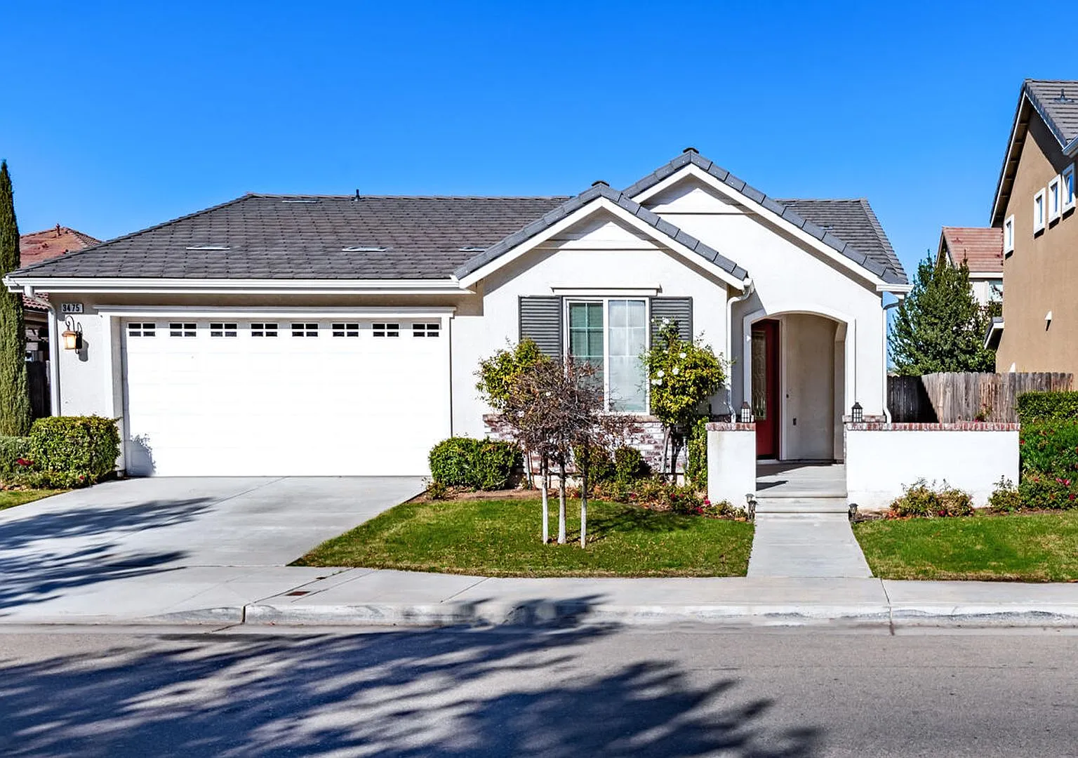 Newer 3 bedroom/2 bath home with 2-car garage — Photo 1