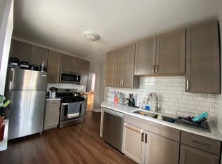 1633 W Pierce Ave #2, Chicago, IL 60622
