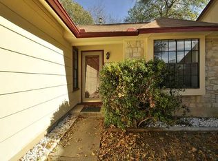 9831 Briar Ridge Dr, Austin, TX 78748