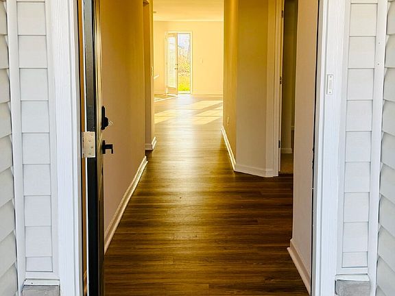2nd image of 1511 Percheron Path