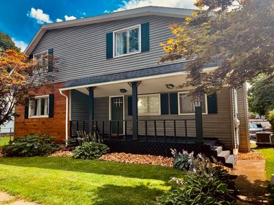 111 W 4th St, Buchanan, MI, 49107