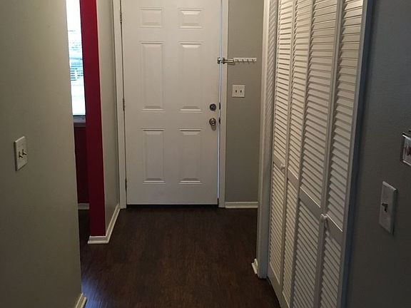 5th image of 2108 N Garland Ave APT 1