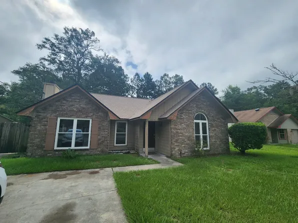 803 Madison Dr, Hinesville, GA 31313